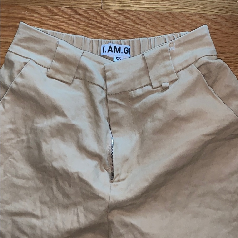 I am Gia cargo pants
